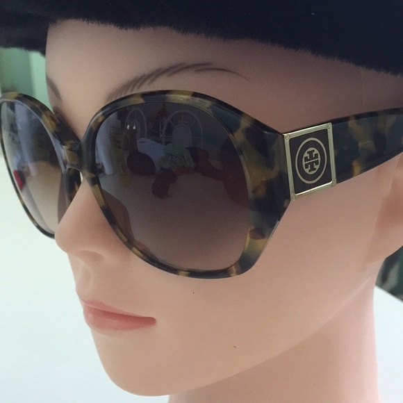 Tory Burch Sunglasses main image 5